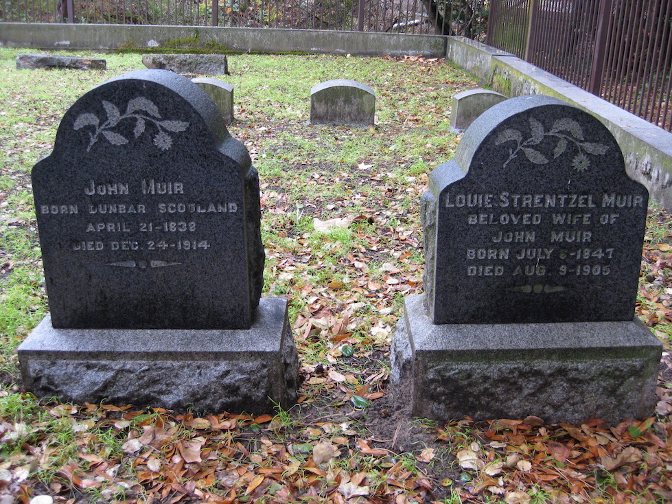 John Muir and Louie Muir headstones photo by Harold Wood